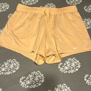 Woman’s Nike Dri-fit shorts